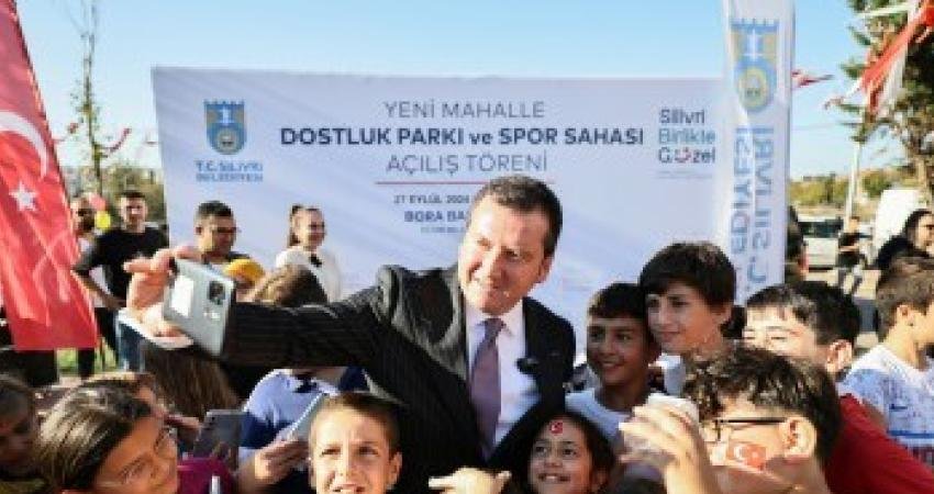 Silivri Belediyesi tarafından Yeni Mahalle'de yapımı tamamlanan Dostluk Parkı ve