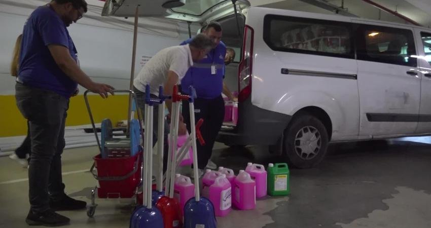 Yeni eğitim ve öğretim yılının başlamasının ardından temizlik personelinin yetersizliği