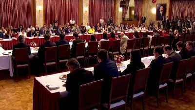 TBMM Başkanı Numan Kurtulmuş,  Ekim ayından itibaren siyasi partilerin anayasa