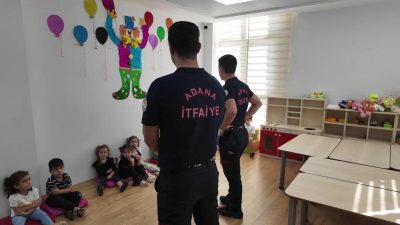 Yüreğir Belediyesi’ne bağlı Minik Yürekler Kreşi’nde, “İtfaiye Haftası” etkinlikleri kapsamında