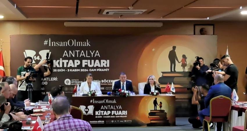 Antalya Büyükşehir Belediye Başkanı Muhittin Böcek, 14’üncü Kitap Fuarı öncesi
