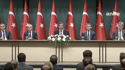 Cumhurbaşkanı Yardımcısı Cevdet Yılmaz, “2025 yılı Merkezi Yönetim Bütçesi'nde bütçe