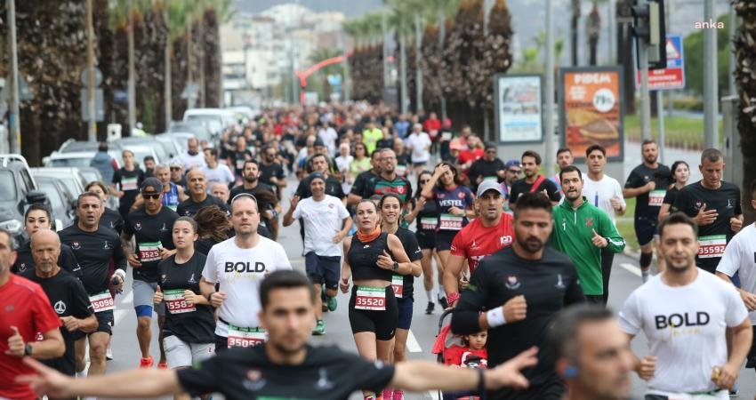 Karşıyaka Belediyesi tarafından Ulu Önder Atatürk’ün ebediyete intikalinin 86. yılı