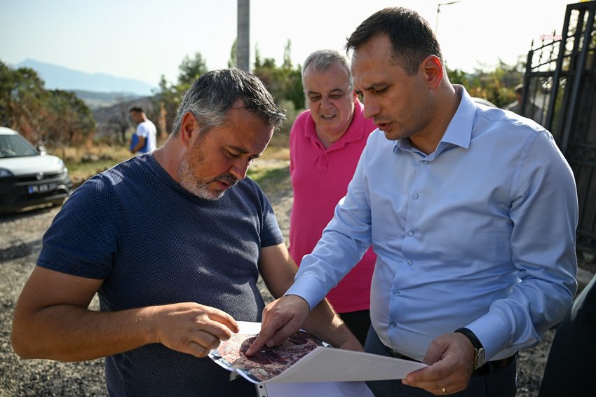 bornova-belediye-baskani-eski-mahalle-ve-koylerimizde-yol-sorunu-kalmayacak