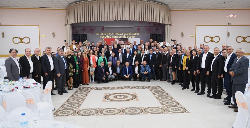 osmangazi-belediye-baskani-aydin-muhtarlar-bizim-bas-tacimiz