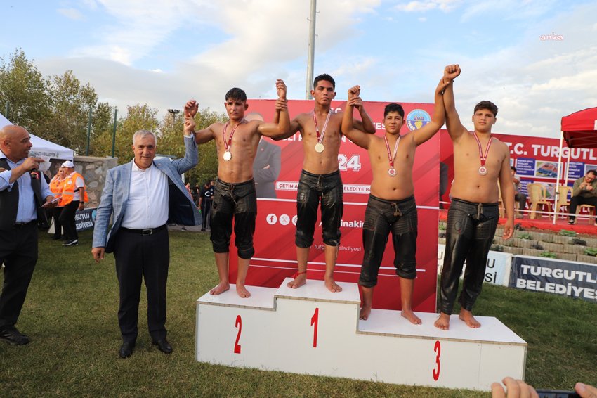 turgutlu-belediye-baskani-akin-geleneklerimizi-turgutlumuzda-yasatmaya-devam-edecegiz