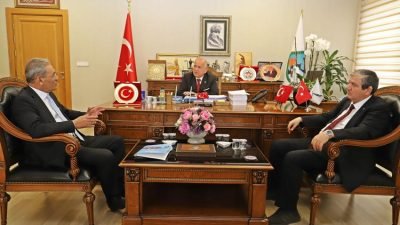 ANKESOB Başkanı Hüseyin Ar'a  METESEN Genel Başkanı Şahap Yılmaz tarafından