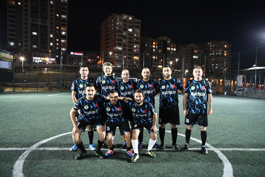 mamak-belediyesinden-geleneksel-futbol-turnuvasi