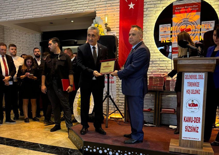 Mamak Belediye Başkanı Veli Gündüz Şahin, KAMU-DER (Kamu Görevlileri ve