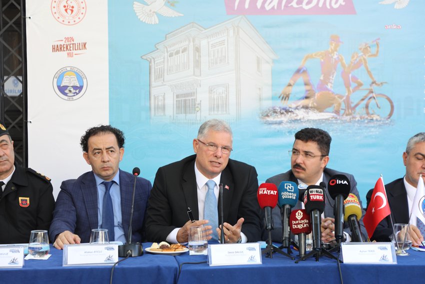 Türkiye Triatlon Federasyonu ve Mudanya Belediyesi ev sahipliğinde düzenlenen Triatlon