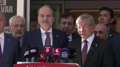 Gelecek Partisi Genel Başkanı Ahmet Davutoğlu ve beraberindeki heyet, Yeniden