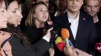 CHP Genel Başkan Yardımcısı Gül Çiftçi, Esenyurt Belediye Başkanı Ahmet Özer'in