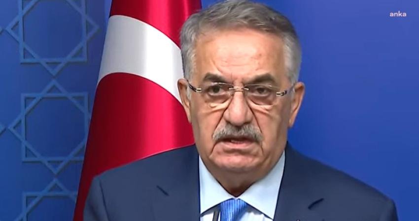 AK Parti Genel Başkan Yardımcısı Hayati Yazıcı, yeni anayasa çalışmaları