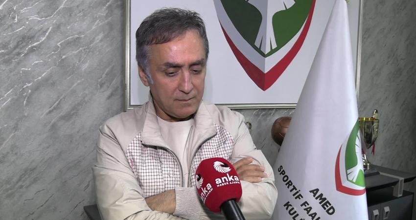 Trendyol 1. Lig ekiplerinde Amed Sportif Faaliyetler kendi sahasının zeminin