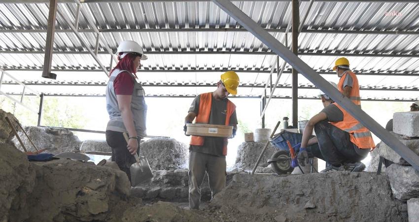 Ankara Büyükşehir Belediyesi, Ulus Tarihi Kent Merkezi'nde başlattığı Arkeopark Projesi