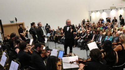 ARTNOUVA Sanat Fuarı, ATO Congresium’da Musa Göçmen Senfoni Orkestrasının konseriyle kapılarını