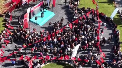 Balıkesir Büyükşehir Belediye Başkanı Ahmet Akın, Cumhuriyet’in 101'inci yılı onuruna