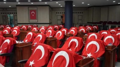 Balıkesir Büyükşehir Belediye Başkanı Ahmet Akın, TUSAŞ’a yönelik terör saldırısına