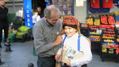 Bayrampaşa Belediyesi tarafından düzenen etkinlikte, Cumhuriyet Bayramı öncesi, Cumhuriyet'in ilanını