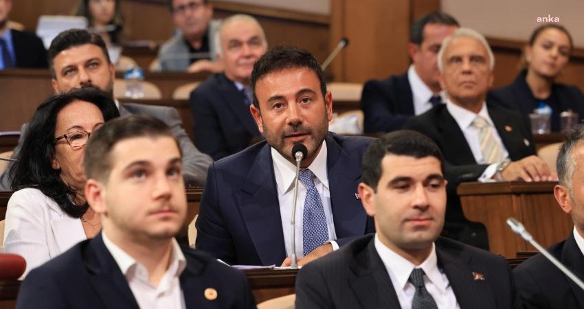 Beşiktaş Belediye Başkanı Rıza Akpolat, İstanbul Büyükşehir Belediye (İBB) Meclisi’nin