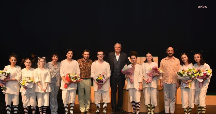 Bozüyük Belediye Tiyatrosu'nun 4. Dönem Gençlik Tiyatrosu'na kayıtlar bugün başladı.