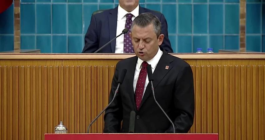 CHP Genel Başkanı Özgür Özel, İstanbul Büyükşehir Belediye Başkanı Ekrem