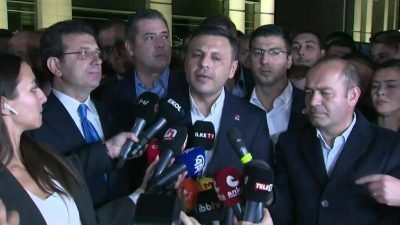 CHP İstanbul İl Başkanı Özgür Çelik, Esenyurt Belediye Başkanı Ahmet Özer'in