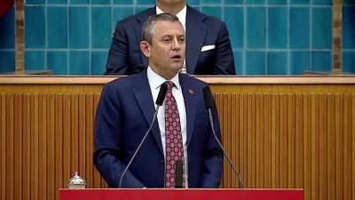 CHP Genel Başkanı Özgür Özel, Hayvanları Koruma Kanunu'nda yapılan değişiklikler