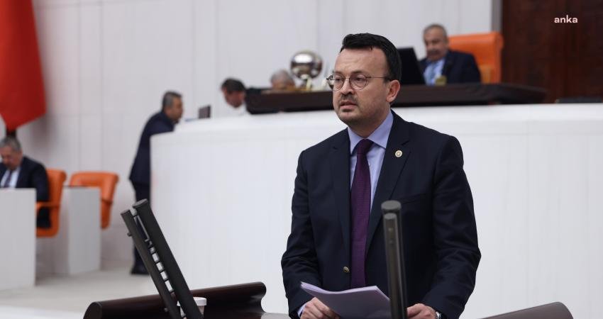  CHP Denizli Milletvekili Şeref Arpacı, AK Parti'nin TBMM’ye sunduğu savunma