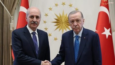 Cumhurbaşkanı Recep Tayyip Erdoğan, TBMM Başkanı Numan Kurtulmuş'u Cumhurbaşkanlığı'nda kabul