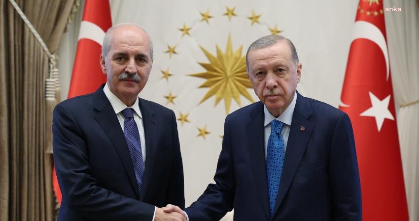 Cumhurbaşkanı Recep Tayyip Erdoğan, TBMM Başkanı Numan Kurtulmuş'u Cumhurbaşkanlığı'nda kabul
