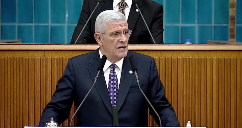 İYİ Parti Genel Başkanı Müsavat Dervişoğlu, "Türkiye’yi yönetenler içeride tıkanınca,