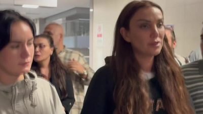 "Kara para aklama" davasında yargılanan ve haklarında "hayasızca hareketler" gerekçesiyle