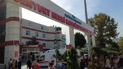 Esenyurt Devlet Hastanesi'nin poliklinik bölümünde öğle saatlerinde yangın çıktı. Hastanede