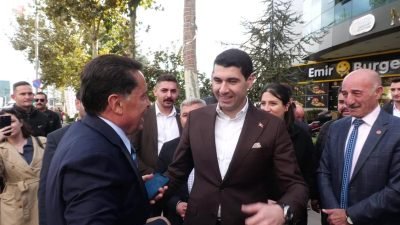 Esenyurt’ta Dünya Habitat Günü’ne özel bir panel düzenledi. Programda konuşan