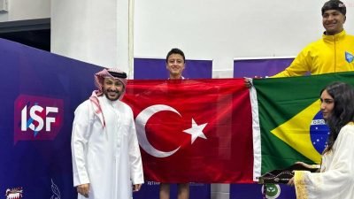 Eskişehir Büyükşehir Spor Kulübü’nün paralimpik takımı milli yüzücüsü Eymen Sarıtaş, Bahreyn’in