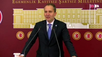 Yeniden Refah Partisi Genel Başkanı Fatih Erbakan, Anayasa’nın ilk dört