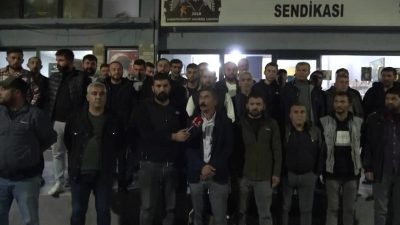 Eylemlerine Ankara'da devam ederken müzakere yolunun açılması üzerine Soma'ya dönerek