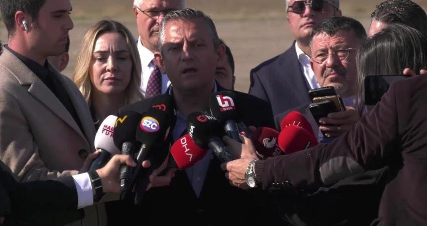 CHP Genel Başkanı Özgür Özel,  FETÖ elebaşı Fetullah Gülen’in