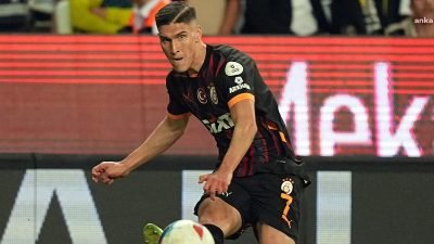 Süper Lig'in 9. haftasında Antalyaspor'a konuk olan Galatasaray deplasmandan 3-0 galip