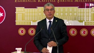 CHP Grup Başkanvekili Gökhan Günaydın, "Bu sabah 06.00 operasyonuyla Esenyurt