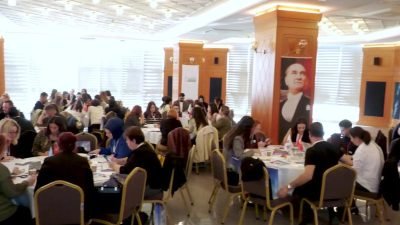 Esenyurt Belediyesi, “Güçlü Kadın Güçlü Esenyurt Çalıştayı”na ev sahipliği yaptı.