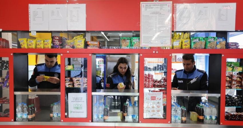 İstanbul Büyükşehir Belediyesi (İBB) zabıta ekipleri, Fatih ve Zeytinburnu'ndaki eğitim