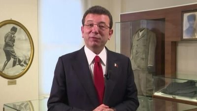İBB Başkanı Ekrem İmamoğlu, yurttaşların 29 Ekim Cumhuriyet Bayramı'nı videolu