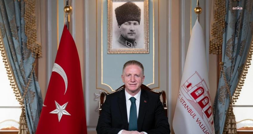 İstanbul Valisi Davut Gül, 29 Ekim Cumhuriyet Bayramı nedeniyle bir