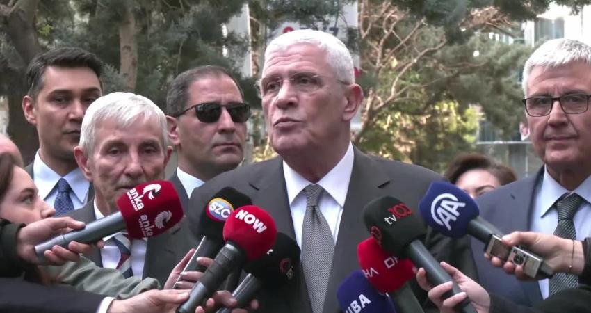 İYİ Parti Genel Başkanı Müsavat Dervişoğlu, Esenyurt Belediye Başkanı Ahmet