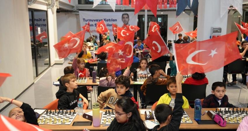 Kartal Belediyesi, Türkiye Cumhuriyeti’nin kuruluşunun 101'inci yılına özel Makine Hangar