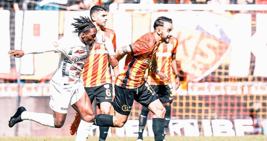 Süper Lig'in 9. haftasında Bellona Kayserispor ile Gaziantep FK arasındaki
