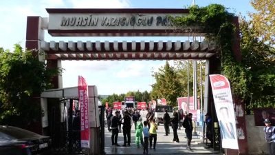 “Mahallemiz Bizim, Kararlarımız Ortak” sloganıyla başlattığı Mahalle Buluşmaları’nın ilkini Selahaddin