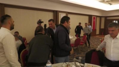 21 Ekim Dünya Gazeteciler Günü'nde basın mensuplarıyla bir araya gelen